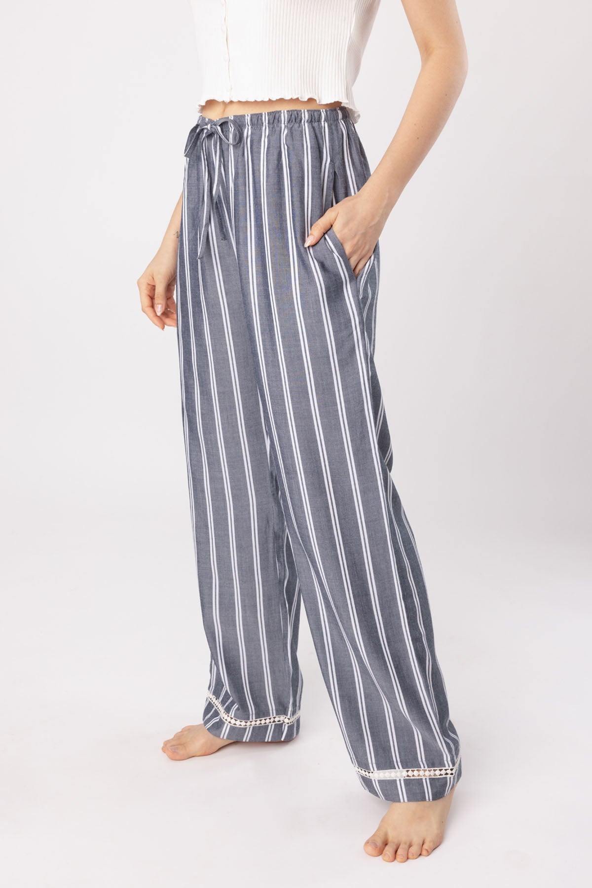 ScrollnShops